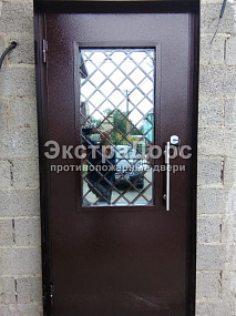 Противопожарные двери со стеклом от производителя в Ивантеевке  купить